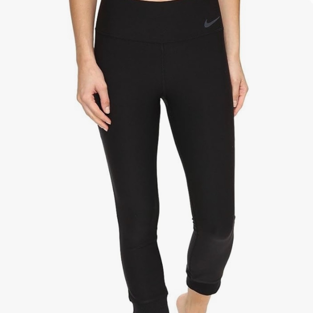 Nike legend tight fit